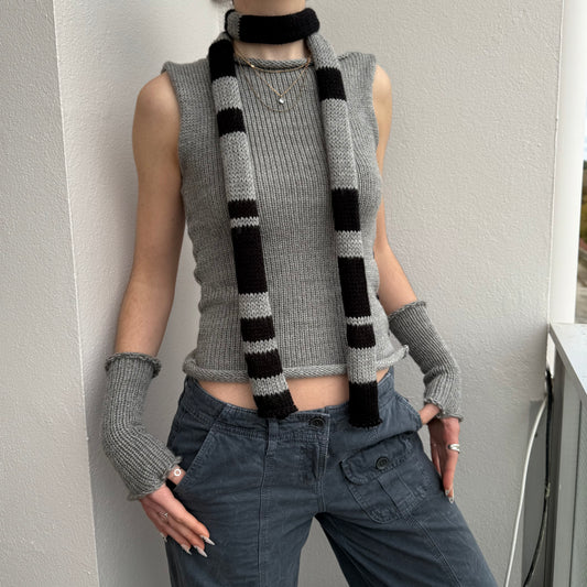 black and grey stripy skinny scarf side pic