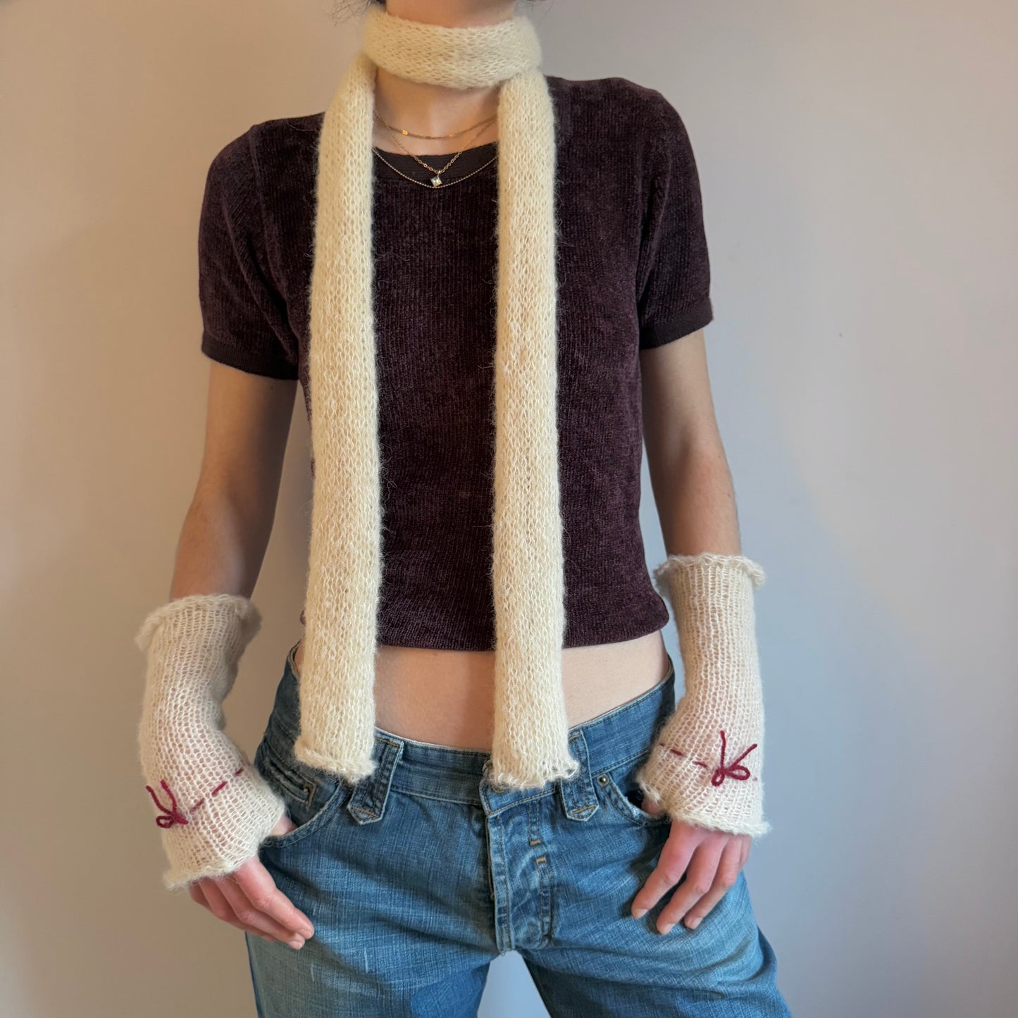 Handmade knitted mohair bow gloves in cream & red - with thumb hole