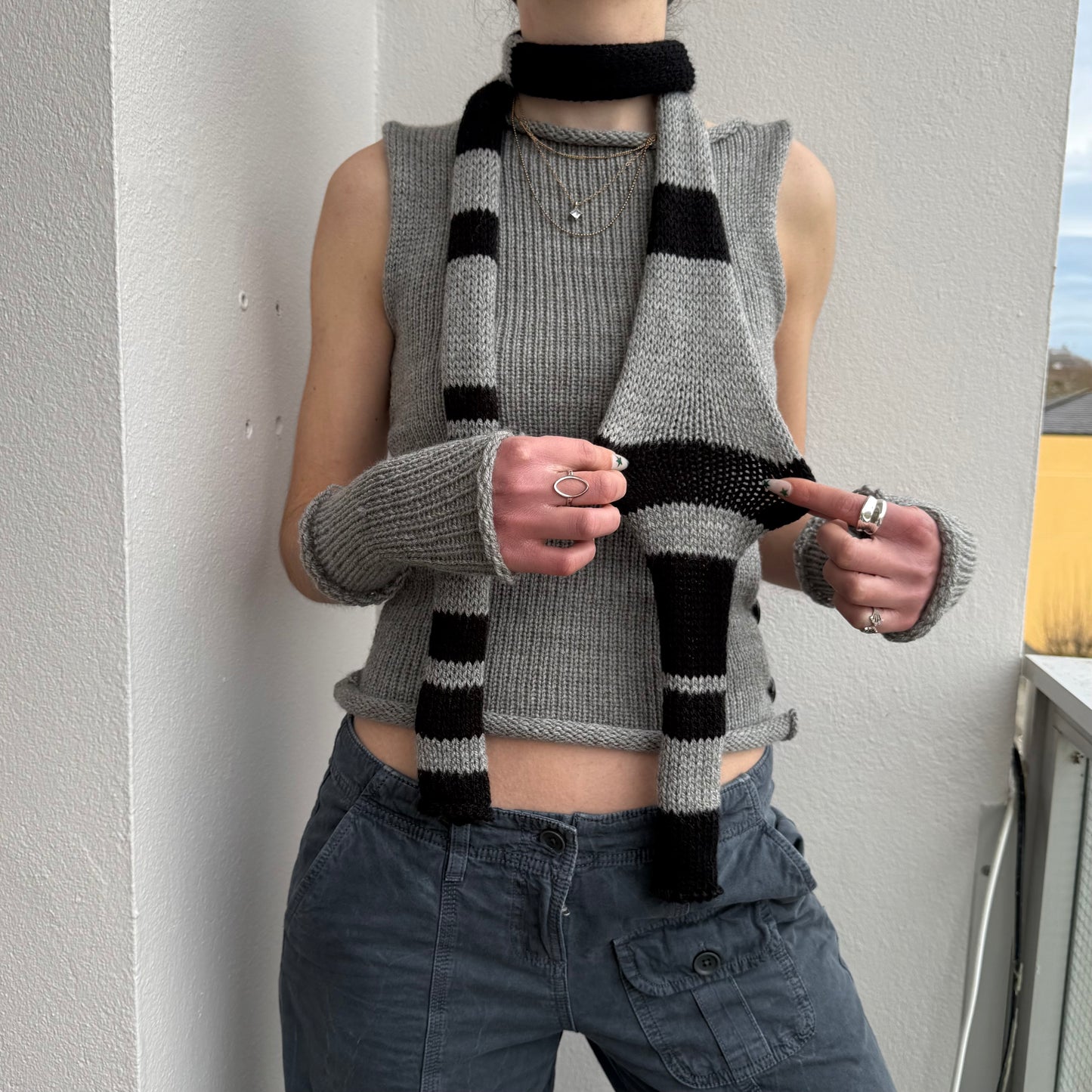 full width of stripy black and white skinny scarf