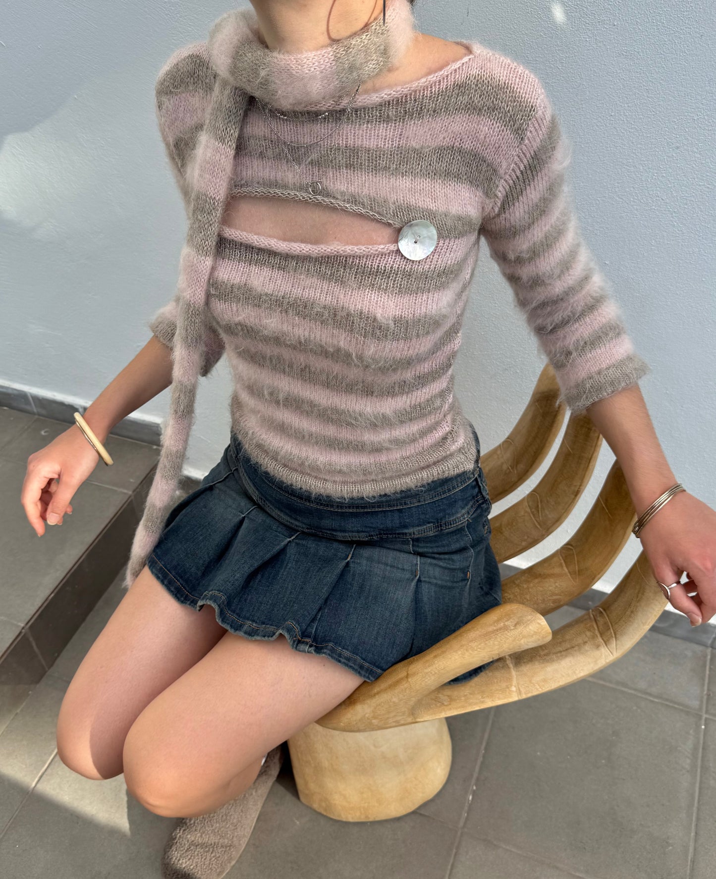Fluffy striped knit skinny scarf in dusky pink & beige