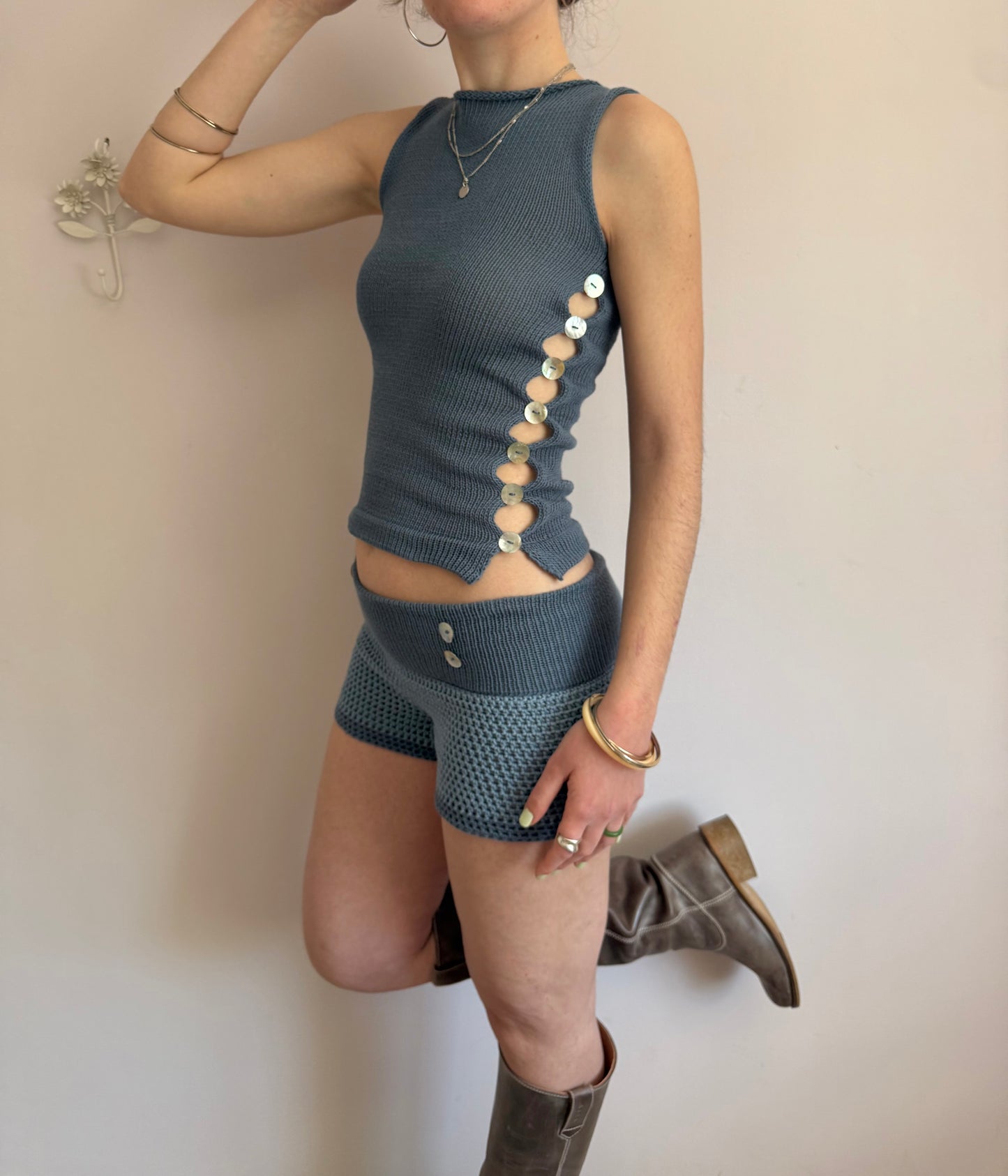 The Denim Blue Pearl Button Set