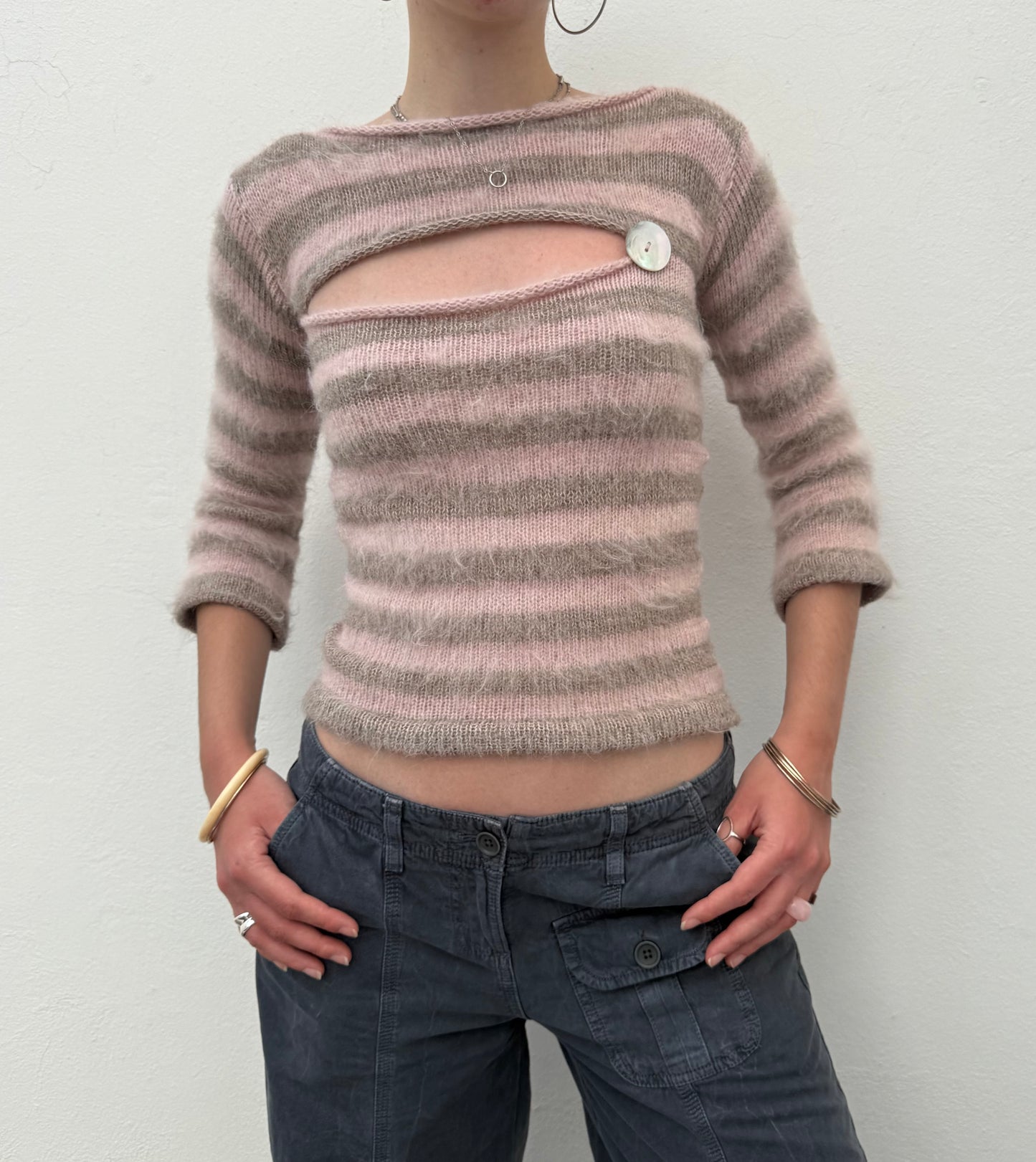 The Petal Stripe Top in dusky pink & beige with 3/4 sleeves and mother of pearl button