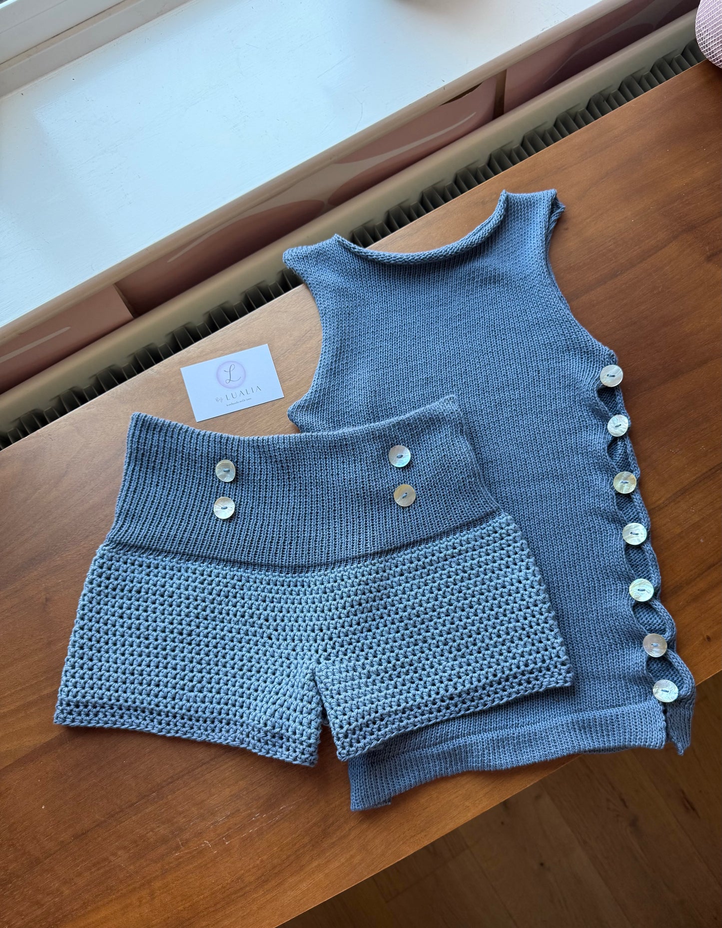 The Denim Blue Pearl Button Set