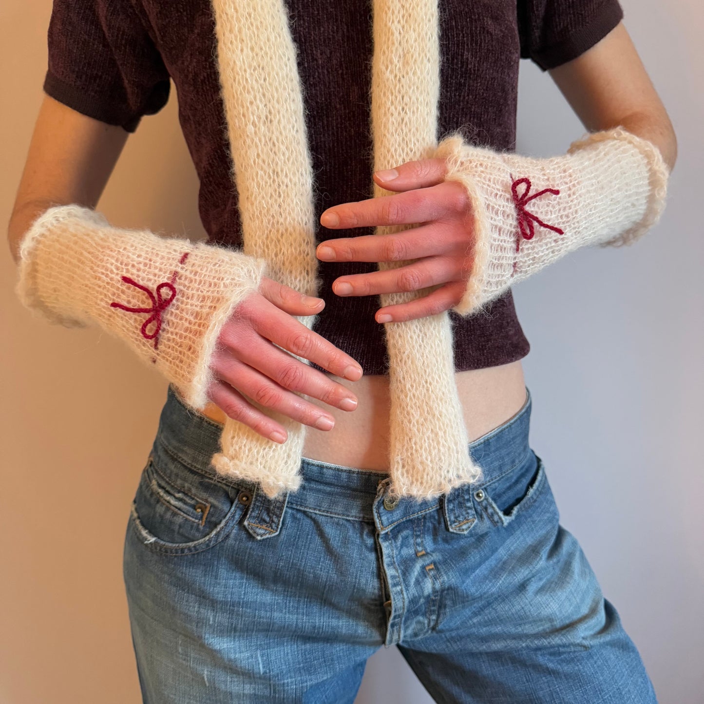 Handmade knitted mohair bow gloves in cream & red - with thumb hole